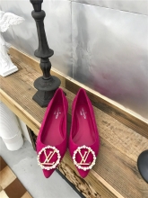Louis Vuitton路易威登 2018最新款秀气尖头性感露趾平底鞋 桃红色