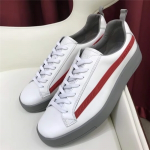 PRADA 普拉达男鞋 原厂皮料 PRADA板鞋 官方最新款 白色