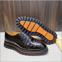 LV进口尼罗鳄鱼皮制成尼罗鳄鱼皮皮鞋系带鞋